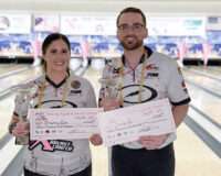 クリス・ヴィアとブライアナ・コテが「ザ・ルーシー」25周年記念大会で優勝：2025年ストームPBA/PWBA混合ダブルス