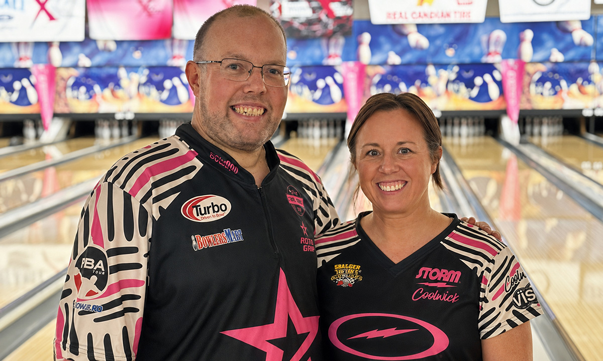 投稿についてもっと詳しく バーンズ＆ウィリアムズ組が予選初日3位：PBA／PWBA乳がん啓発ミックスダブルスで好発進